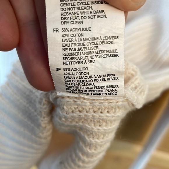 RD Style Lace Up V Neck Sweater size medium - Picture 4 of 6